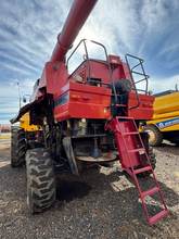 Foto 5 de Colheitadeira Case IH 2799 com Plataforma 35 Pés - Ano 2012