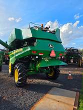 Foto 6 de Colheitadeira John Deere S440 com Plataforma 25 Pés - Ano 2018