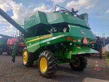Foto 9 de Colheitadeira John Deere S440 com Plataforma 25 Pés - Ano 2018