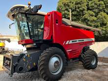 Foto 9 de Colheitadeira Massey Ferguson 9695 com Plataforma 30 Pés - Ano 2023