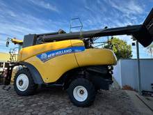 Foto 11 de Colheitadeira New Holland CR 6080 com Plataforma GTS 30 Pés - Ano 2016
