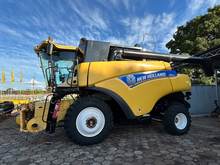 Foto 14 de Colheitadeira New Holland CR 6080 com Plataforma GTS 30 Pés - Ano 2016