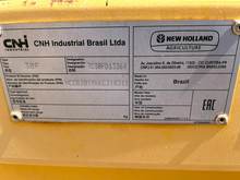 Foto 4 de Colheitadeira New Holland CR 9060 com Plataforma 30 Pés - Ano 2012