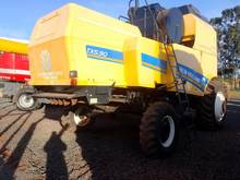 Foto 2 de Colheitadeira New Holland TX 5.90 com Plataforma 30 Pés - Ano 2021