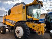 Foto 7 de Colheitadeira New Holland TX 5.90 com Plataforma 30 Pés - Ano 2021