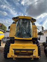Foto 9 de Colheitadeira New Holland TX 5.90 com Plataforma 30 Pés - Ano 2021