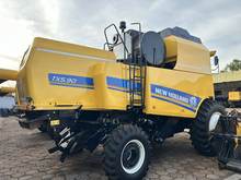 Foto 1 de Colheitadeira New Holland TX 5.90 com Plataforma 30 Pés - Ano 2025