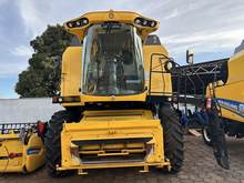 Foto 22 de Colheitadeira New Holland TX 5.90 com Plataforma 30 Pés - Ano 2025