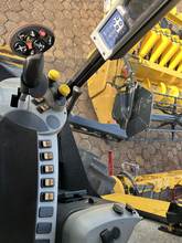 Foto 7 de Colheitadeira New Holland TX 5.90 com Plataforma 30 Pés - Ano 2025