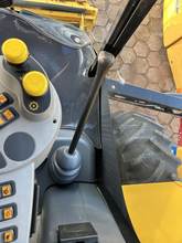 Foto 8 de Colheitadeira New Holland TX 5.90 com Plataforma 30 Pés - Ano 2025