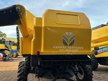 Foto 4 de Colheitadeira New Holland TX 5.90 com Plataforma 30 Pés - Ano 2025