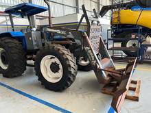 Foto 1 de Trator New Holland 7630 - Ano 2011